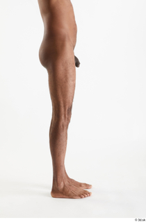 Tiago  1 flexing leg nude side view 0001.jpg